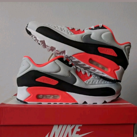 Nike Air Max 90 Ultra 2.0 SE (Size 13) - Picture 5 of 8